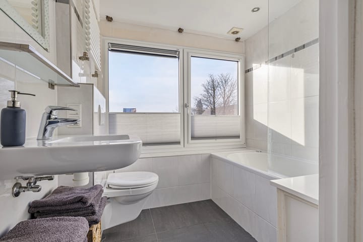 Foto 17 van Maasstraat 25