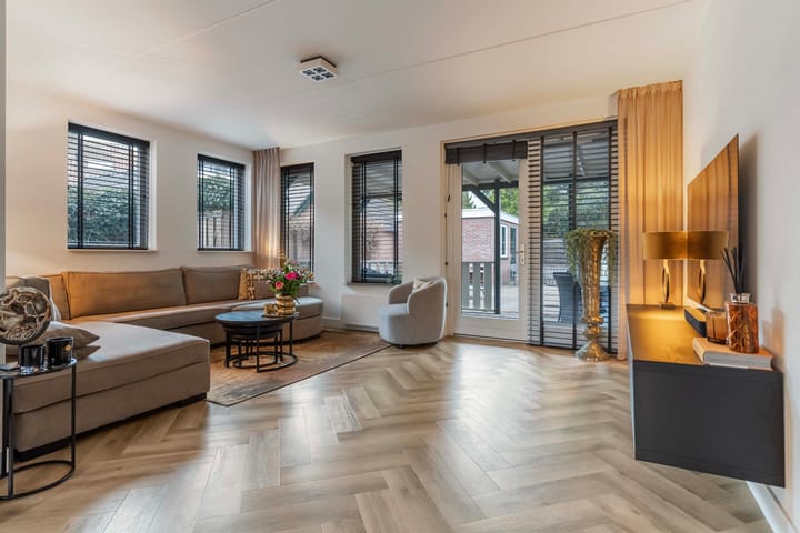 Foto 10 van Prins Willem-Alexanderlaan 916