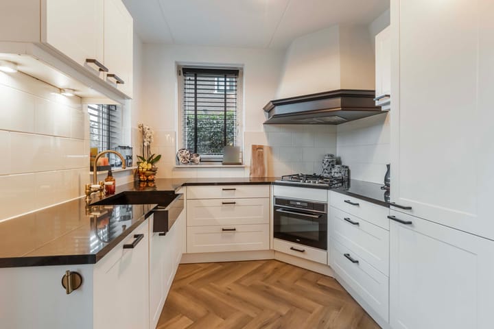 Foto 17 van Prins Willem-Alexanderlaan 916