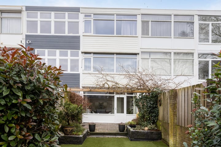 Foto 37 van Titus Brandsmaplein 90