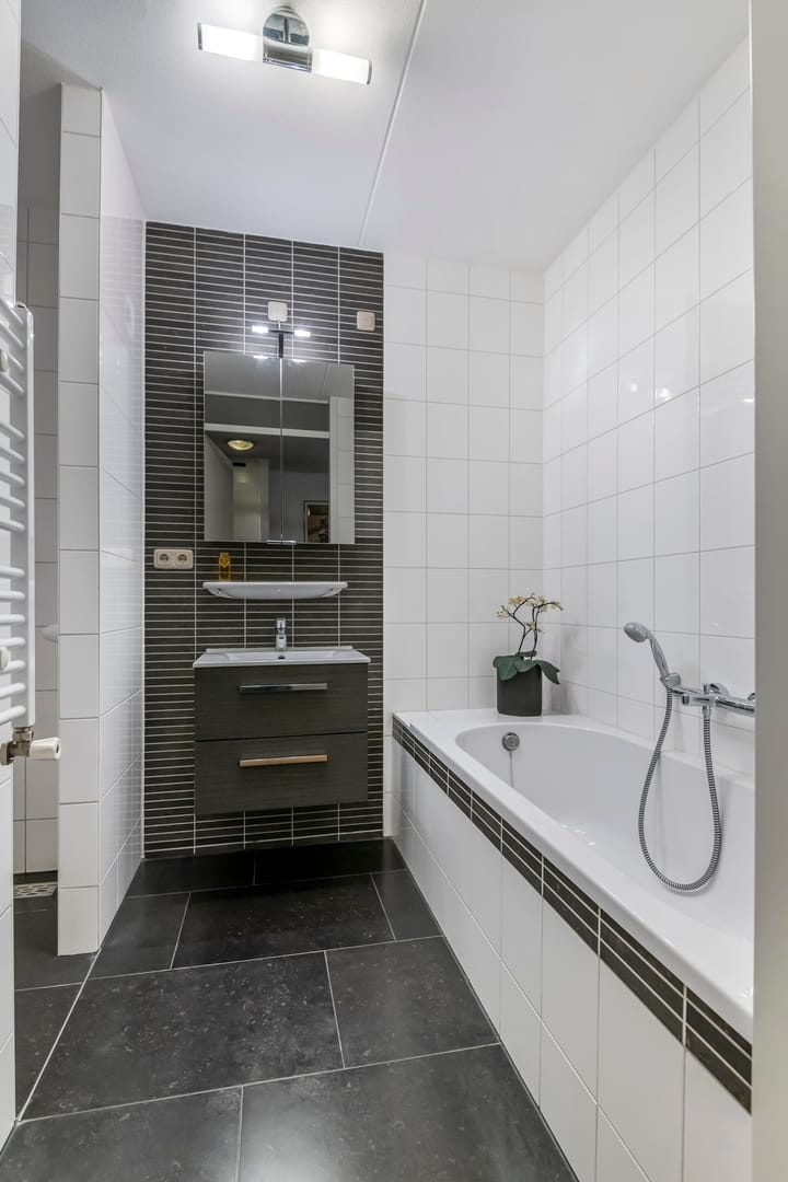 Foto 26 van Herman Kuijkstraat 30-G