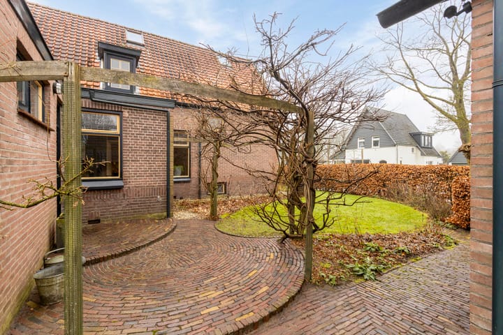 Foto 32 van Ireneweg 3