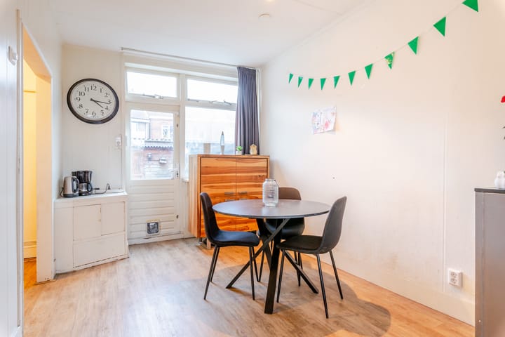 Foto 10 van Lijnbaanstraat 53