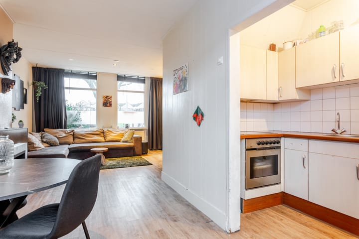 Foto 11 van Lijnbaanstraat 53