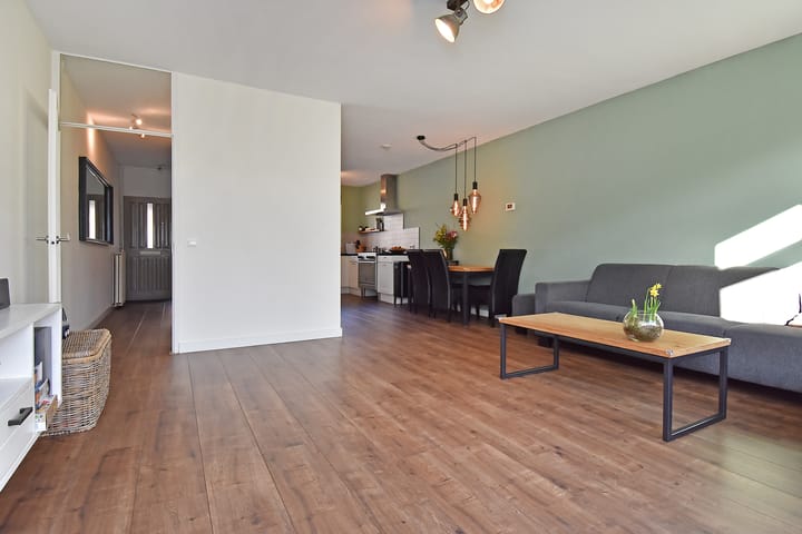 Foto 6 van Strausslaan 68