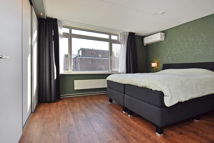 Foto 27 van Strausslaan 68