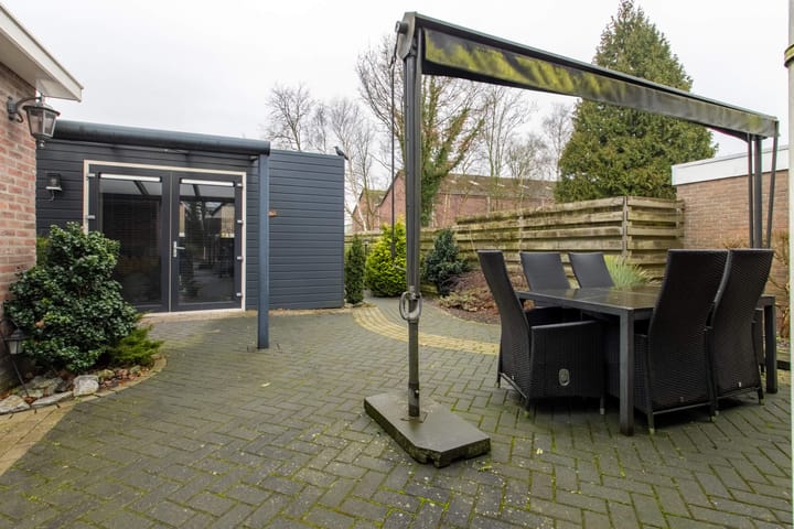 Foto 24 van Ommelanderwijk 18