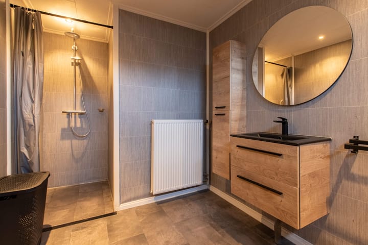 Foto 33 van Ommelanderwijk 18