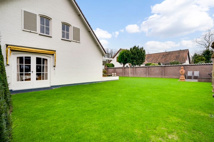 Foto 34 van Rozenberglaan 8