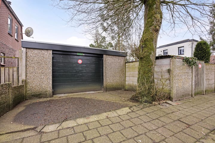 Foto 8 van Dahliastraat 1