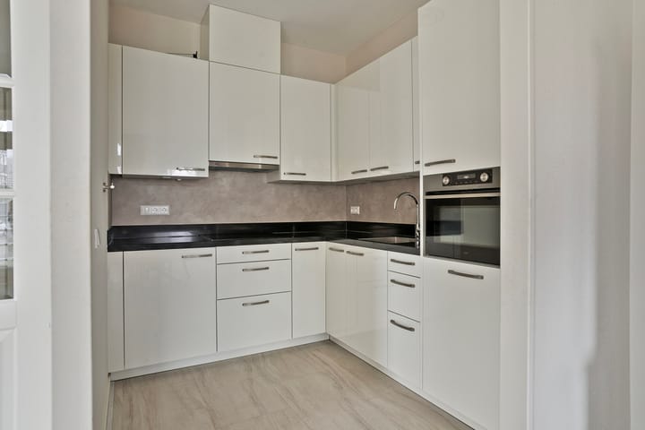 Foto 4 van Raadhuisplein 10