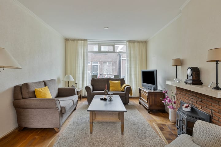 Foto 11 van Bandoengstraat 60