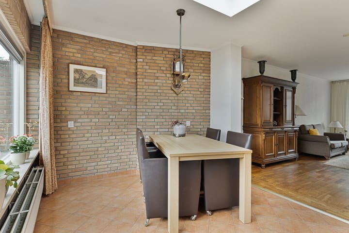 Foto 17 van Bandoengstraat 60