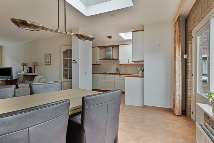 Foto 18 van Bandoengstraat 60