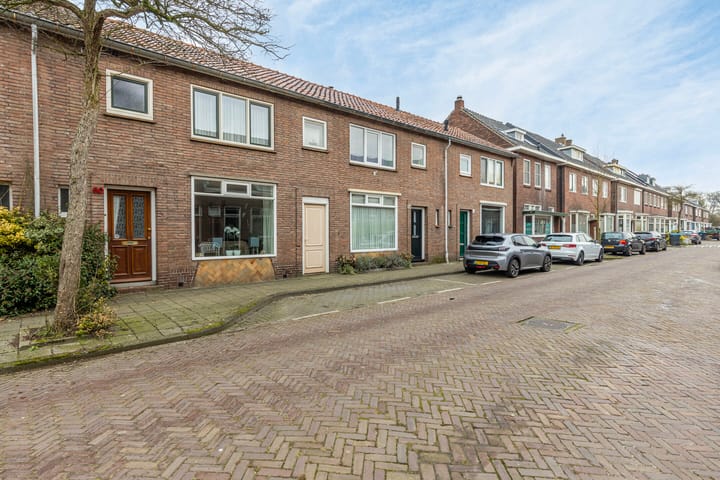 Foto 40 van Bandoengstraat 60