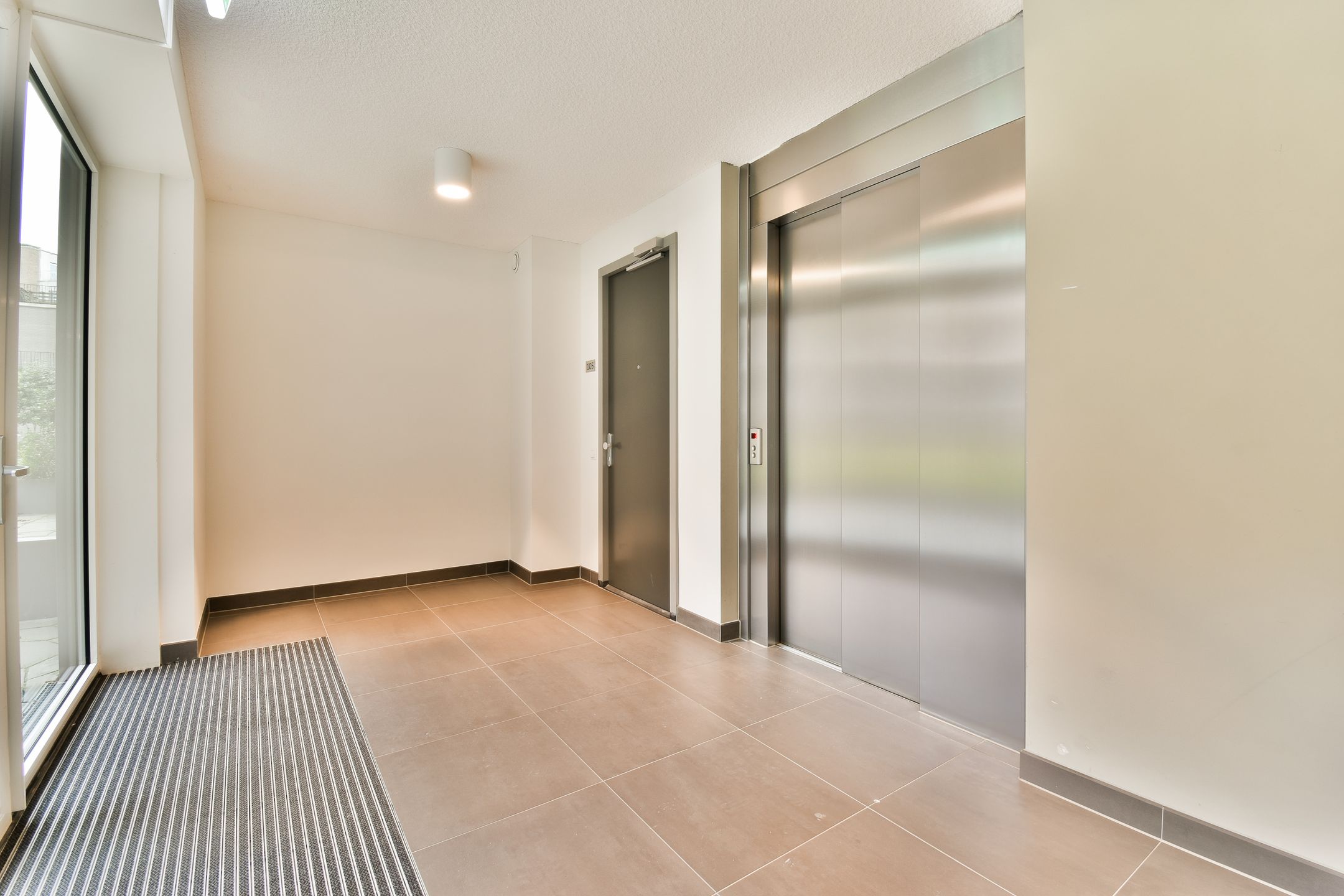 Foto 15 van Carel Willinkgracht 105