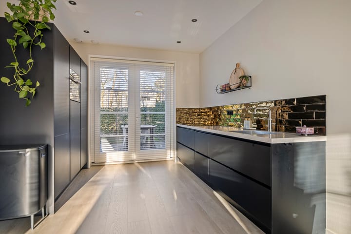 Foto 16 van Jaspis 10