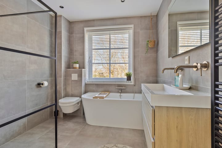 Foto 25 van Jaspis 10