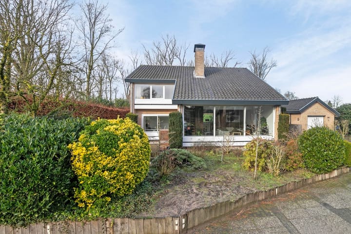 Photo 2 of Karel Doormanstraat 7