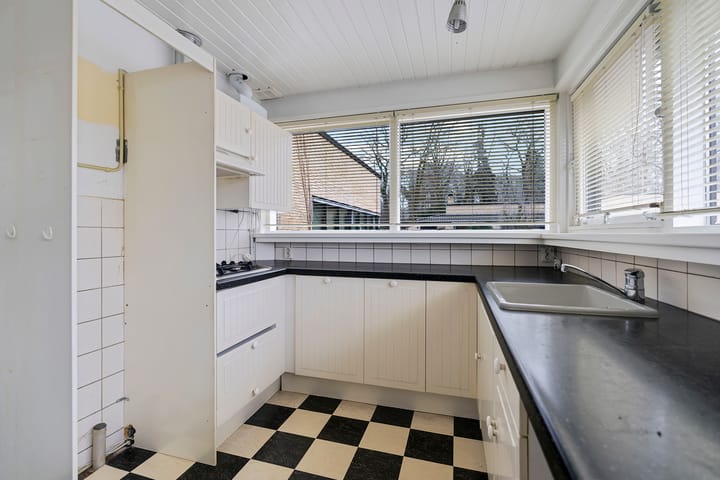 Foto 13 van Henry Dunantlaan 36