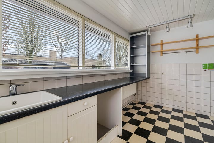 Foto 14 van Henry Dunantlaan 36