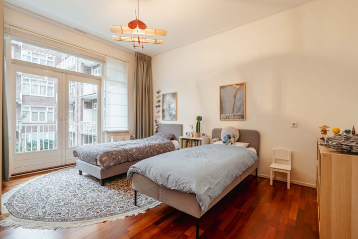 Foto 14 van Milletstraat 10-1