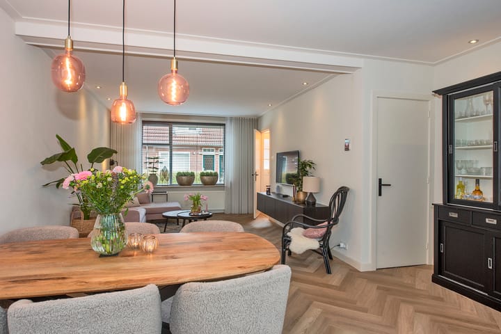 Foto 12 van Weth Bloemenstraat 20