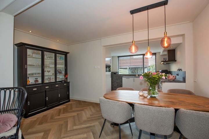 Foto 13 van Weth Bloemenstraat 20