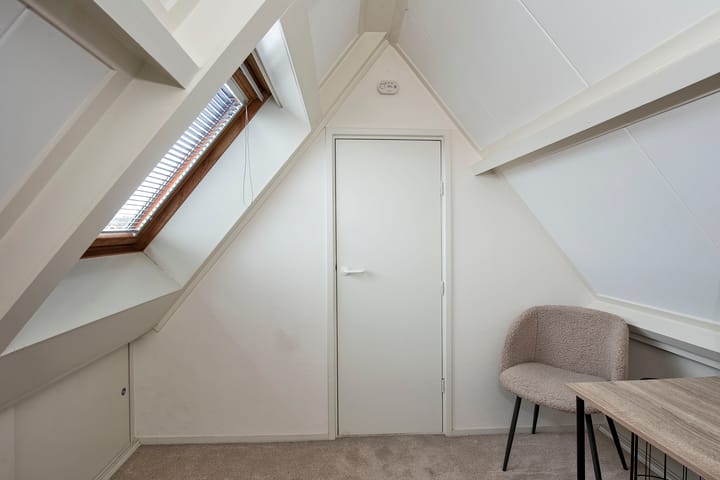 Foto 29 van Weth Bloemenstraat 20