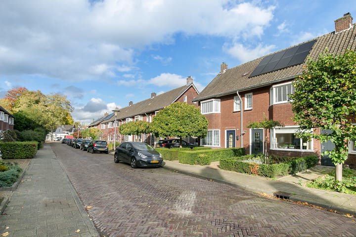 Foto 2 van Kloosterweide 18