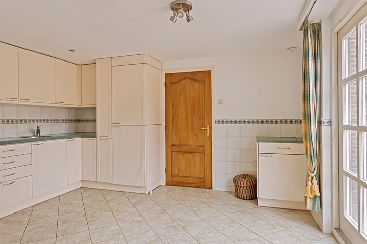 Foto 8 van Leemweg 73