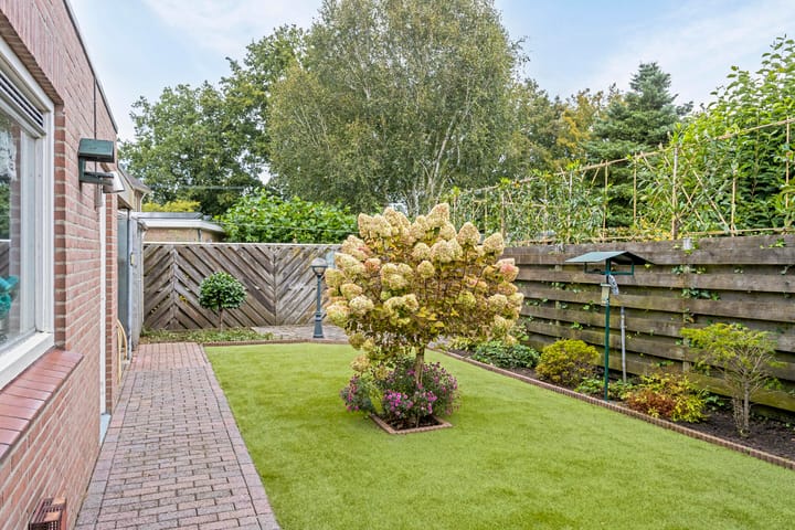 Foto 28 van Leemweg 73