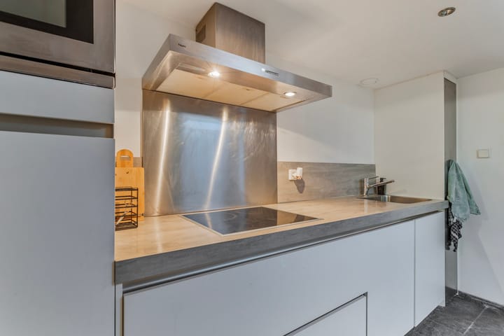 Photo 10 of Voorstraat 14