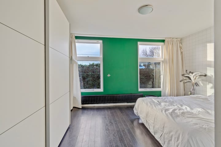 Photo 16 of Voorstraat 14