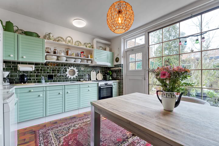 Foto 5 van Mr. A. Roeststraat 2