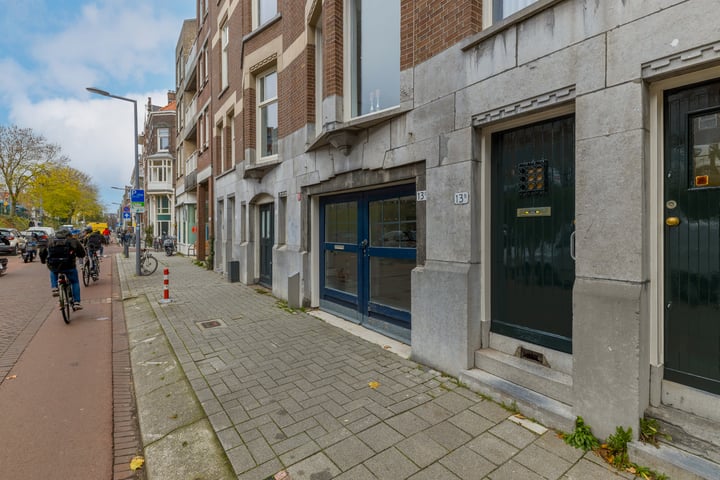 Bekijk foto 3 van Oostzeedijk Beneden 13-B