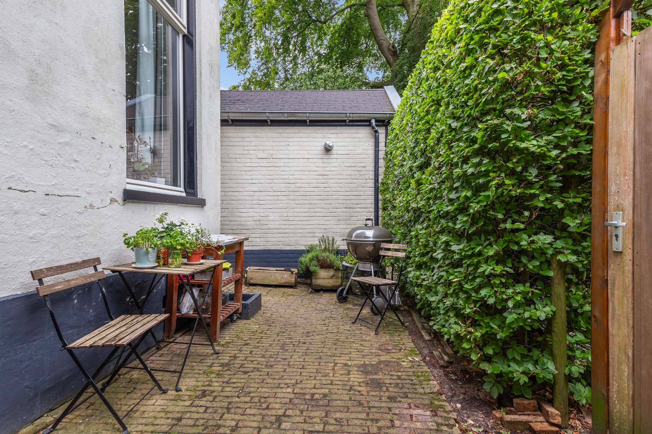 Foto 27 van Burg. Tutein Noltheniuslaan 30