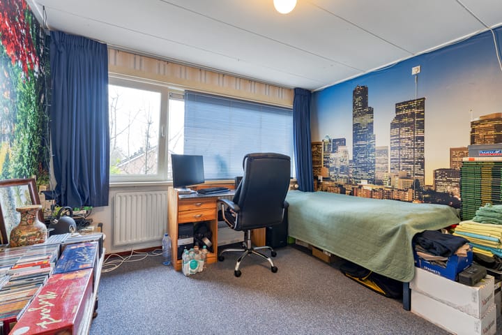 Foto 13 van Mr. A. Roeststraat 2