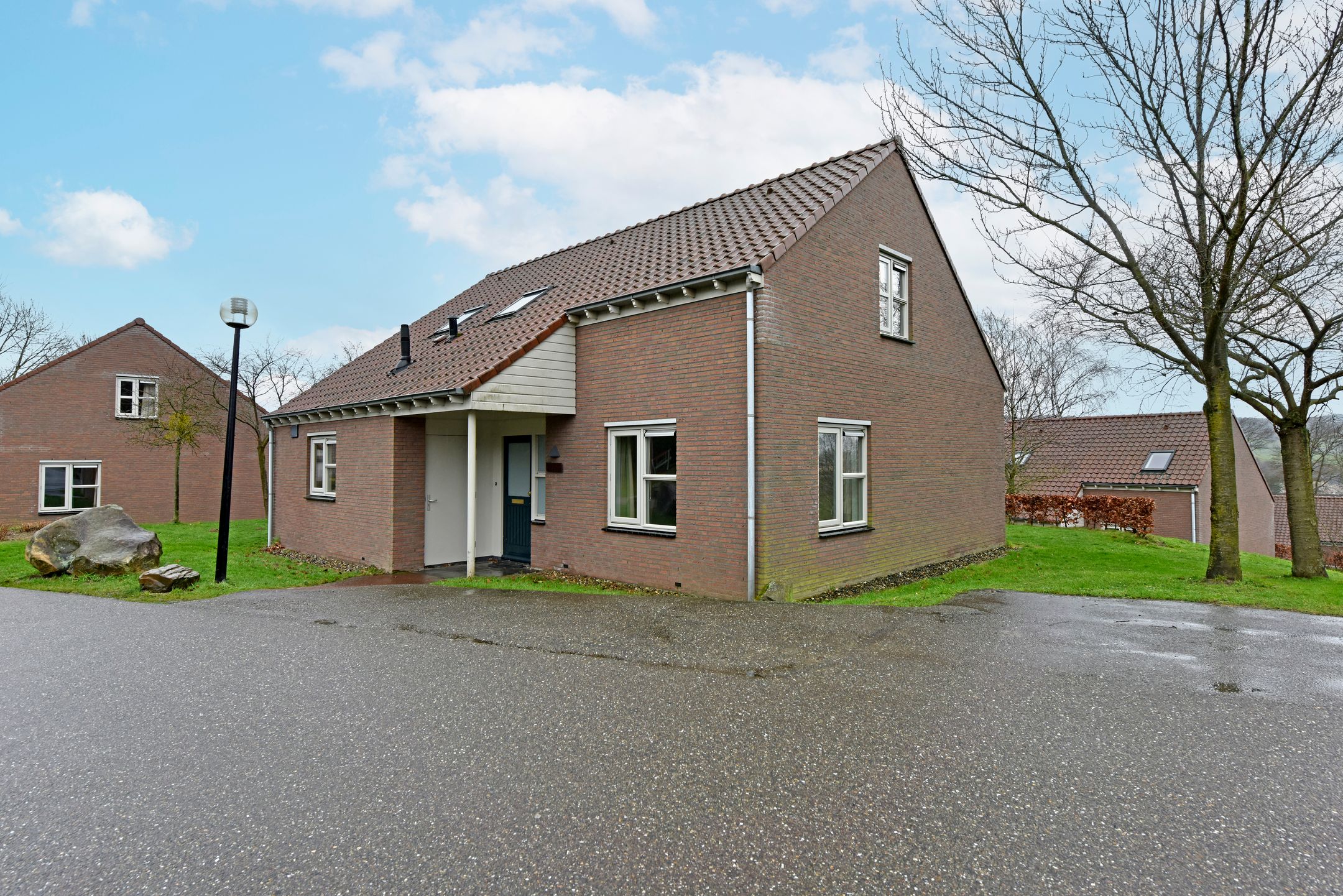 6-bedroom freehold villa in Vaals — photo 3 of 5