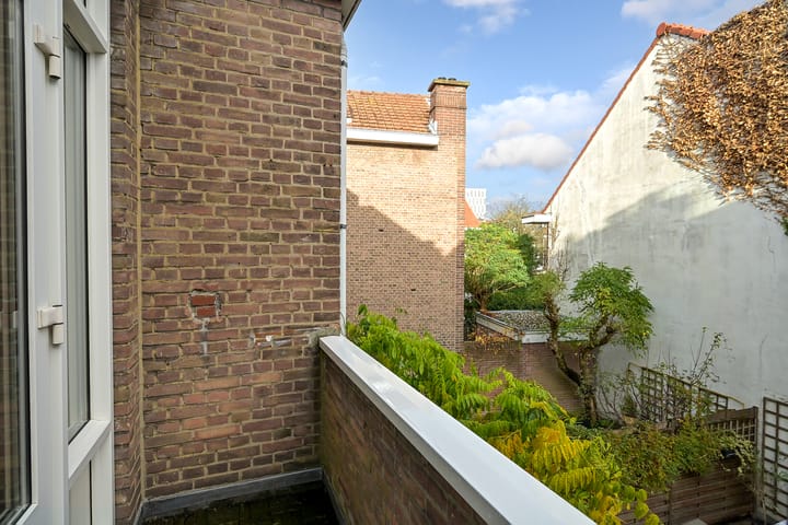 Foto 33 van Agrippinastraat 10