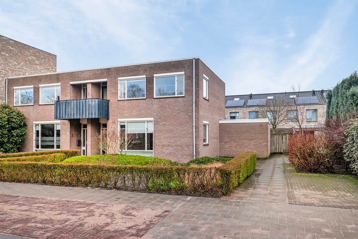 Photo 8 of President John F. Kennedystraat 10