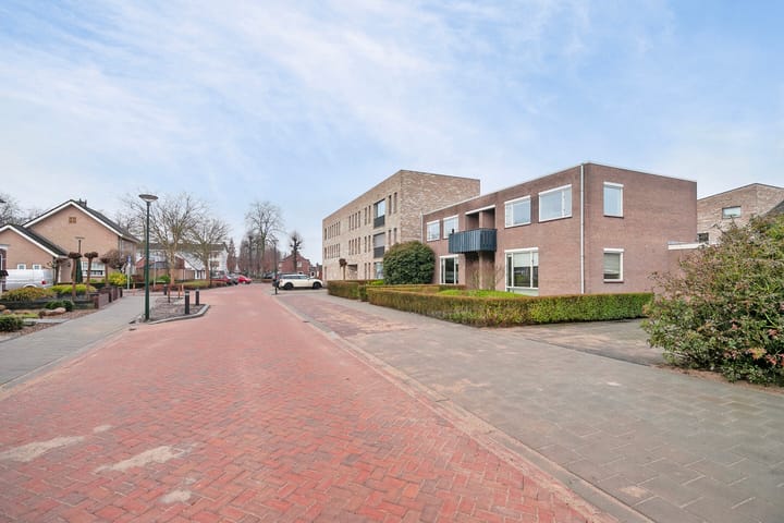 Photo 12 of President John F. Kennedystraat 10