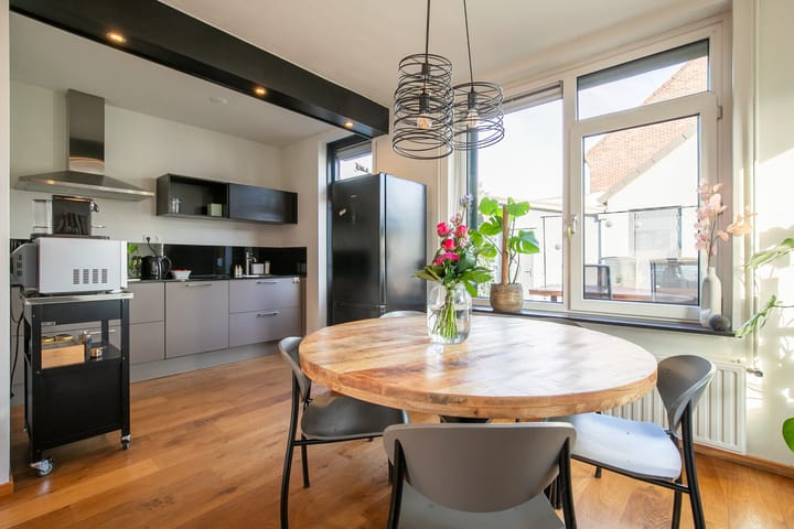 Foto 10 van Nassaustraat 44