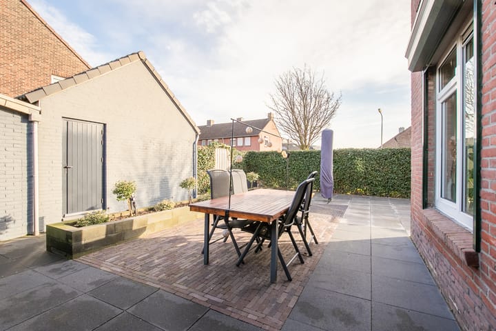 Foto 21 van Nassaustraat 44