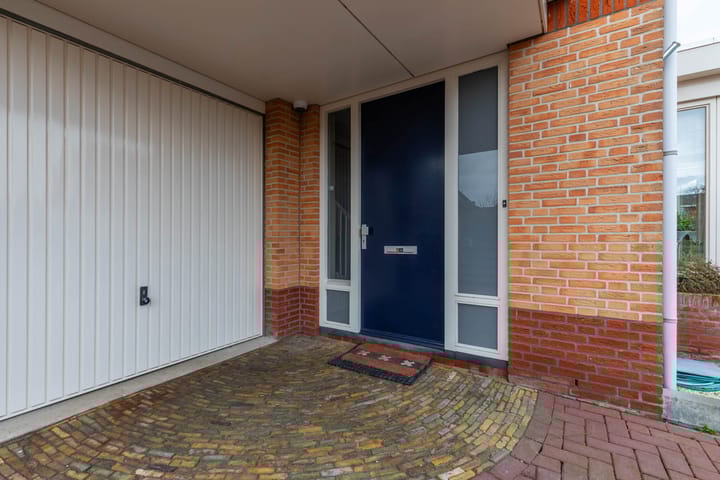 Foto 8 van Heermoes 4