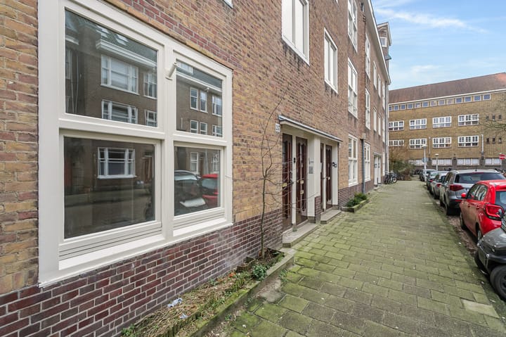 Foto 26 van Uiterwaardenstraat 247-H