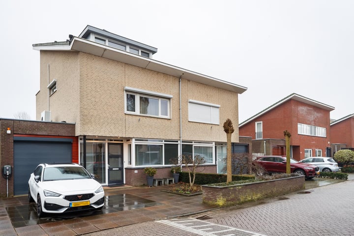 Maria Montessoristraat 20