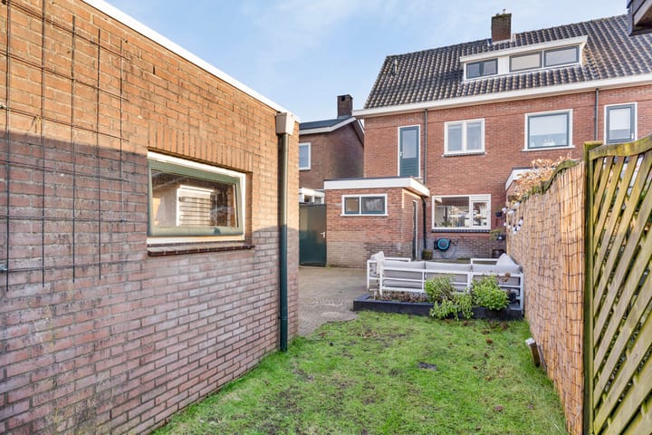 Foto 38 van Deurningerstraat 103