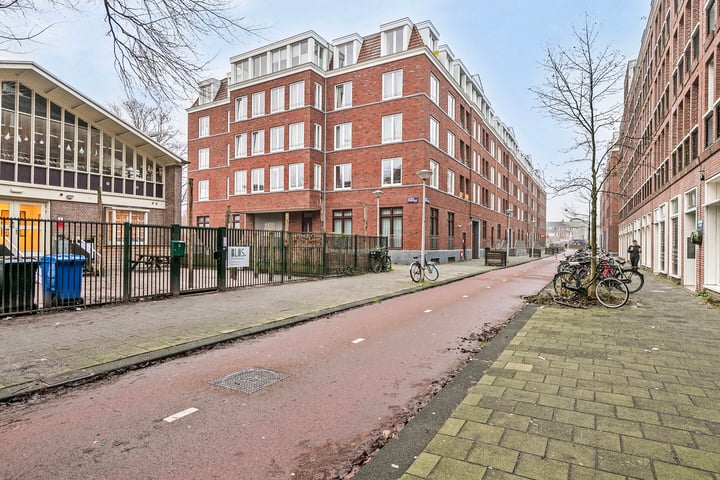 Bekijk foto 3 van Cornelis Vermuydenstraat 44