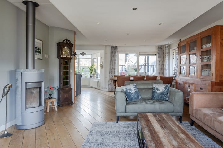 Foto 4 van Zwanebloem 4